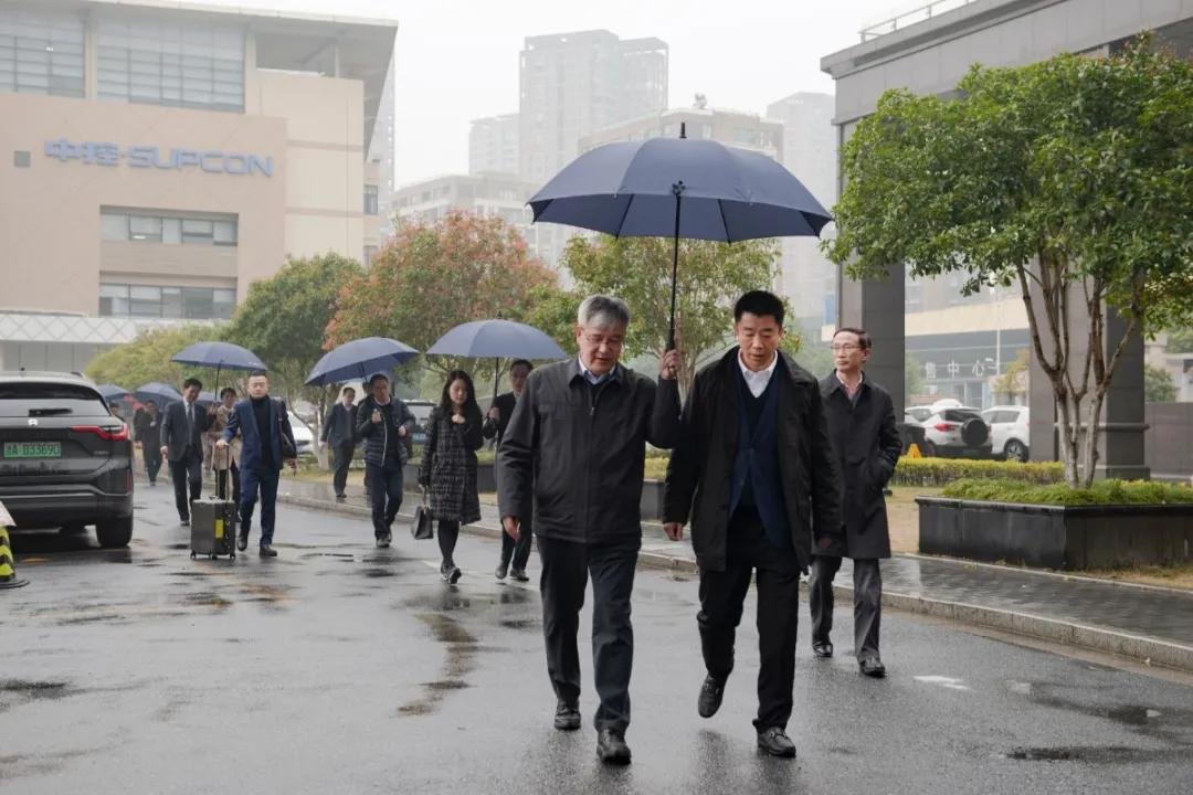 上海证券交易所总经理蔡建春一行来访bb电子官网登录