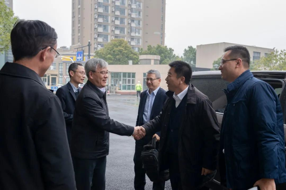 上海证券交易所总经理蔡建春一行来访bb电子官网登录